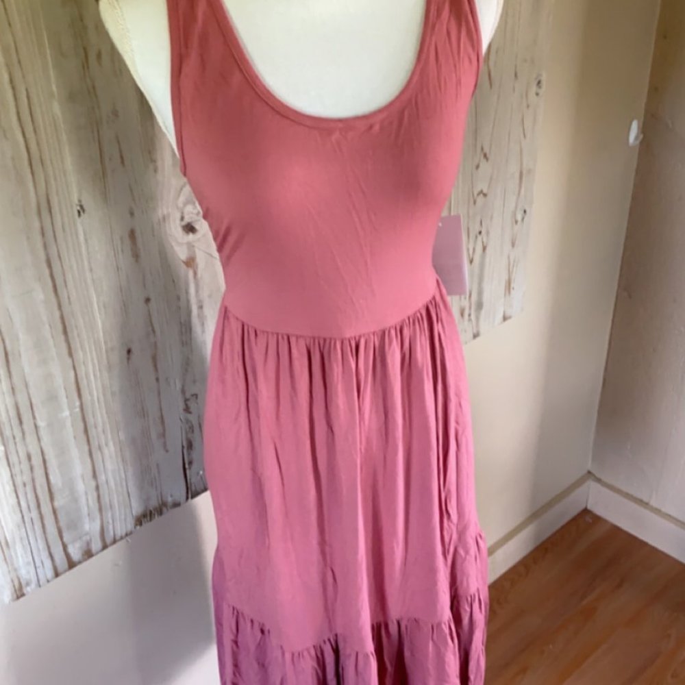 NWT 1X Pink Forever 21 Ruffle Dress